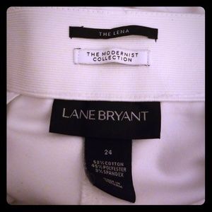 Size 24 - Womens Cropped Pants